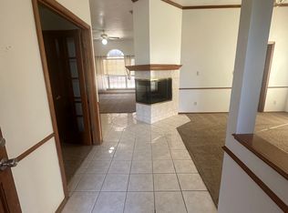 7521 Rosette Dr NW, Albuquerque, NM 87120