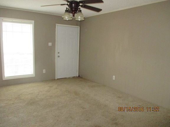 3rd image of 131 Lakewood Dr