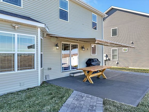 5th image of 5006 Emmas Way