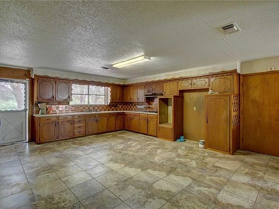 3rd image of 9736 County Road 608a