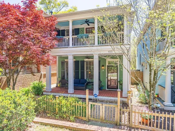 655 Holcomb Bridge Rd, Norcross, GA 30071