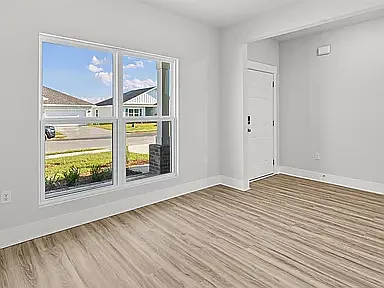 5 bed, 2890 sqft, $3,400 — Photo 3