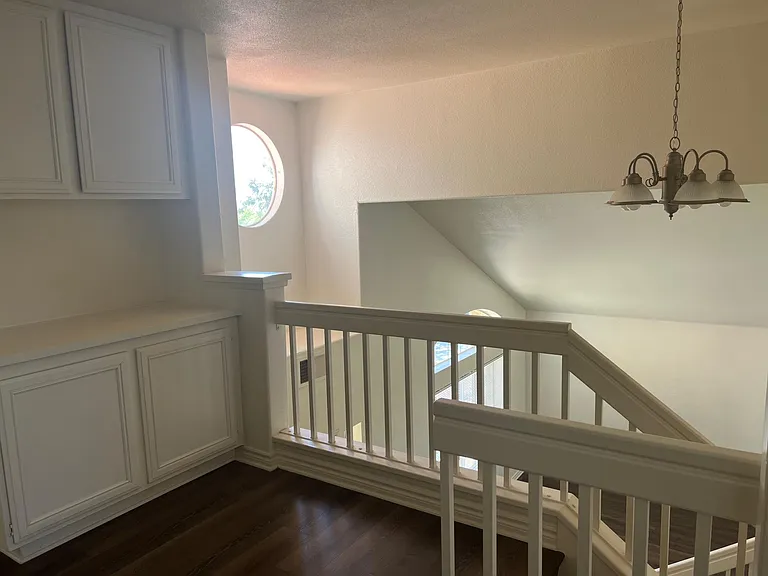 21170 Lands End — Photo 29
