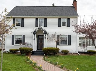227 Ann Arbor St, Manchester, MI 48158
