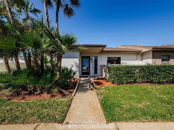 270 Michaels Cir, Oldsmar, FL 34677