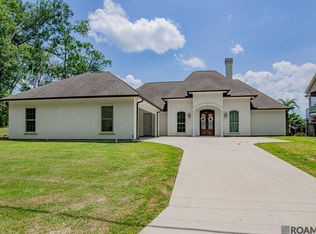 13115 Diversion Canal Rd, Saint Amant, LA 70774