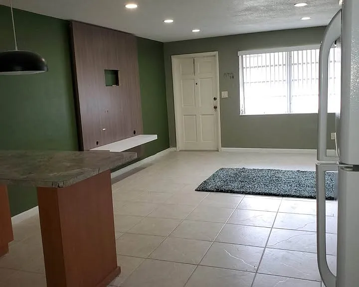 1881 SW 44th Ave #2 — Photo 8