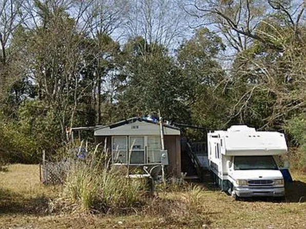 2025 Pauline St, Cantonment, FL 32533