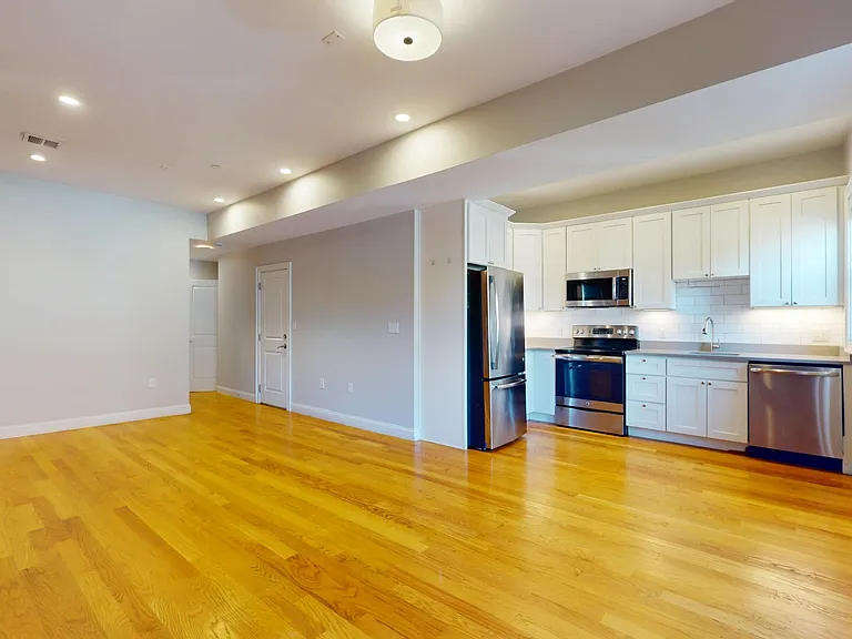 151-153 Meridian St #2 — Photo 1