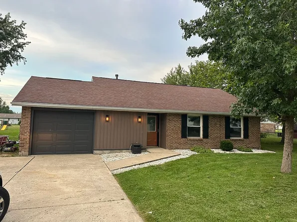 404 E Walnut St, Anna, OH 45302