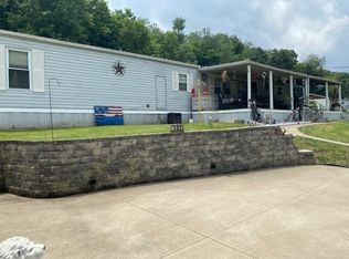 102 Donnor Dr, Wheeling, WV 26003