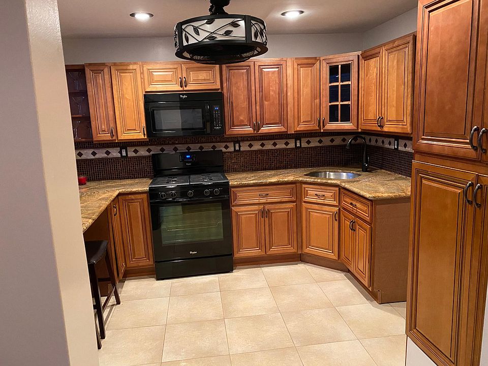 1st image of 70 Dongan Ave Floor 2