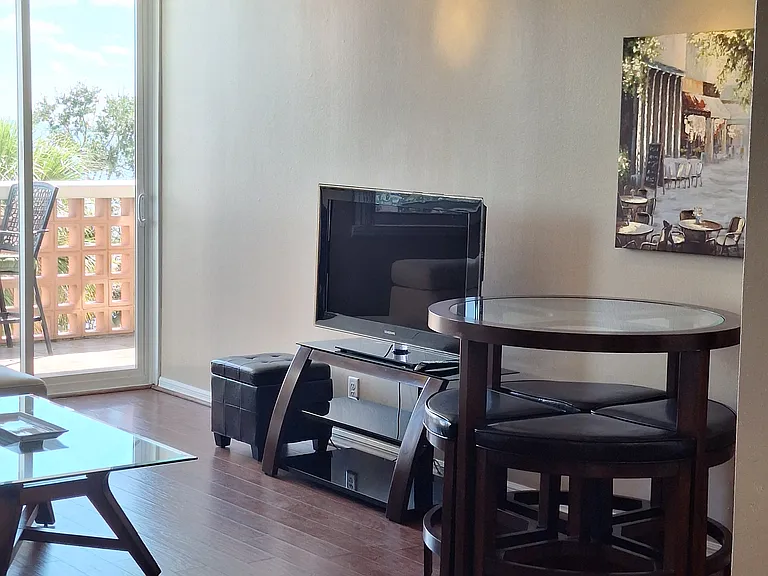 4015 Bayshore Blvd #4A — Photo 6