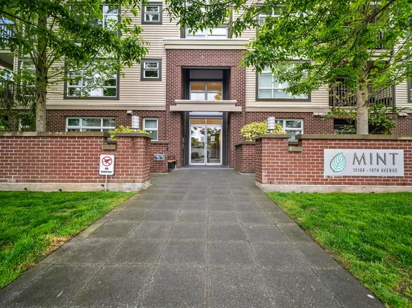 15168 19th Ave #103, Surrey, BC V4A 0A5