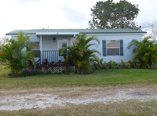 1082 Clark Ln, Moore Haven, FL 33471