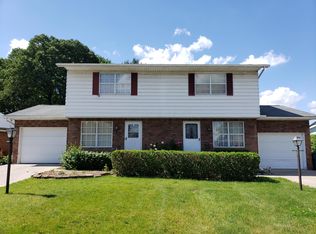 5916 Saranac Dr, Columbus, OH 43232
