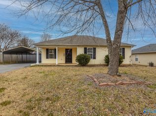 2065 Ready Section Rd, Hazel Green, AL 35773