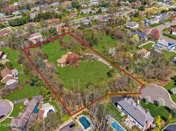 10 Weston Way, West Long Branch, NJ 07764