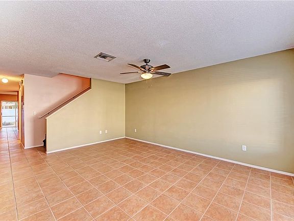 4th image of 2029 Fluorshire Dr