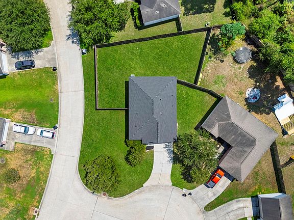 2nd image of 4810 Neches Ct