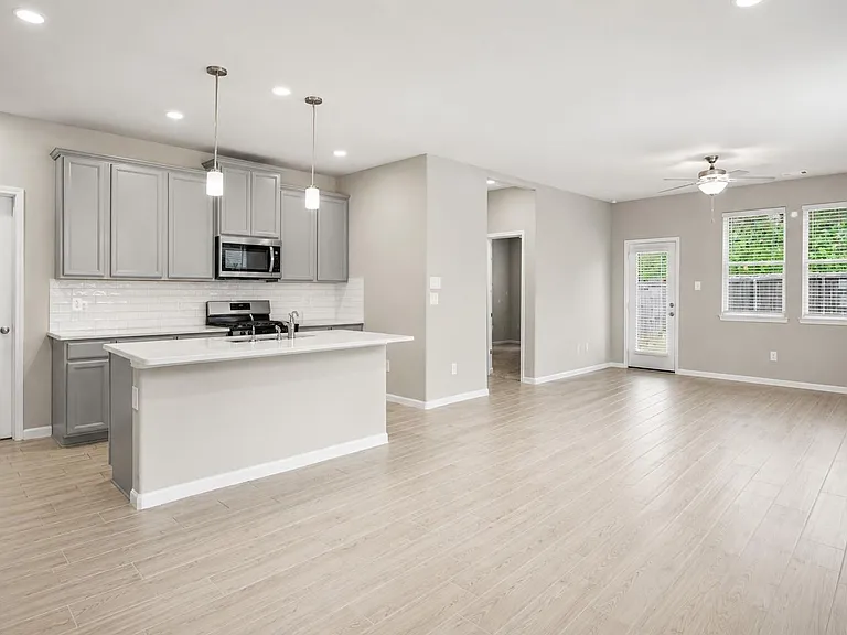 17542 Rosette Grass Dr — Photo 8