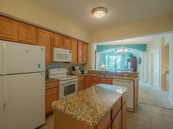 2nd image of 2228 Beach Dr #302