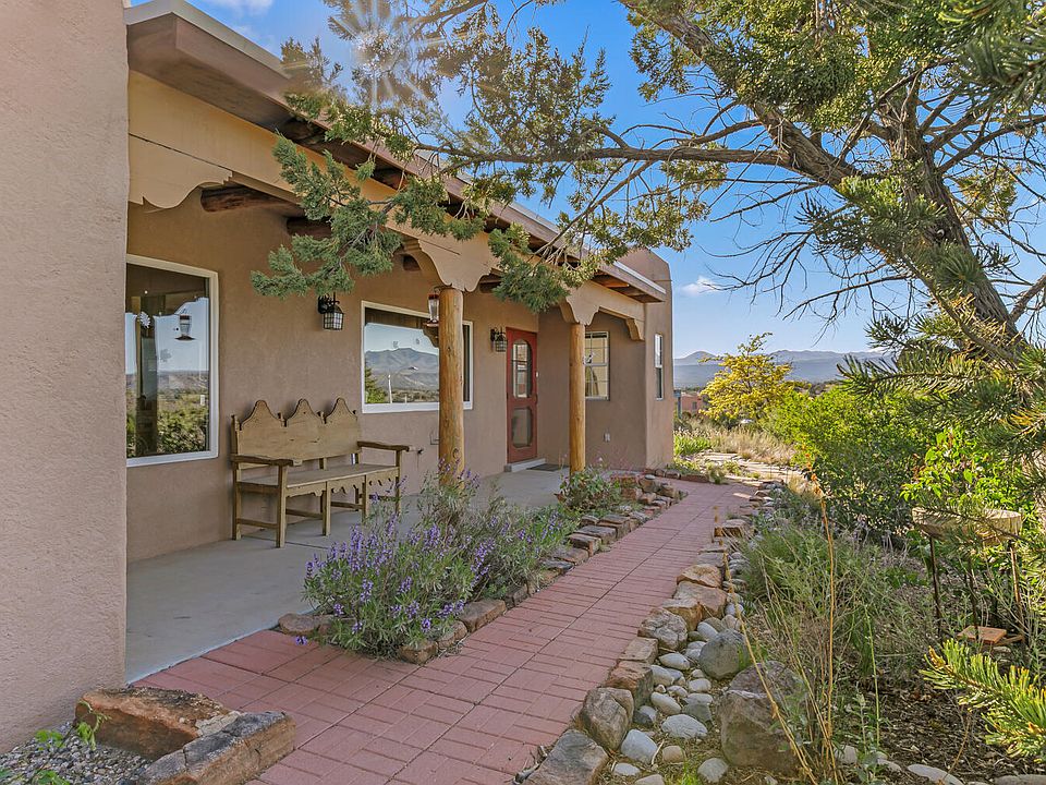 6383 Hoochaneetsa Blvd, Cochiti Lake, NM 87083 | Zillow