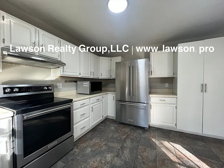 991 Blue Ridge Dr — Photo 16
