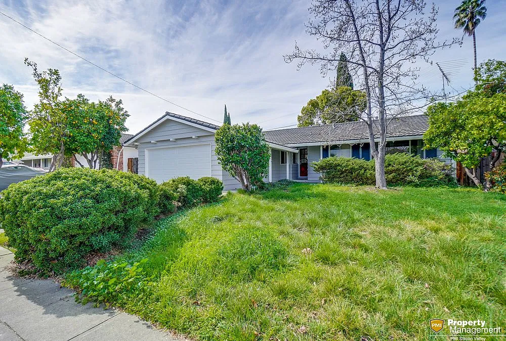 1223 Johnson Ave photo 1