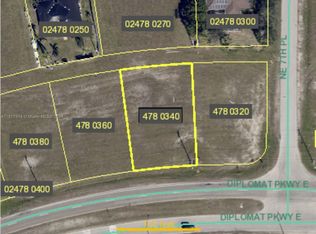 705 Diplomat Pkwy E, Cape Coral, FL 33909