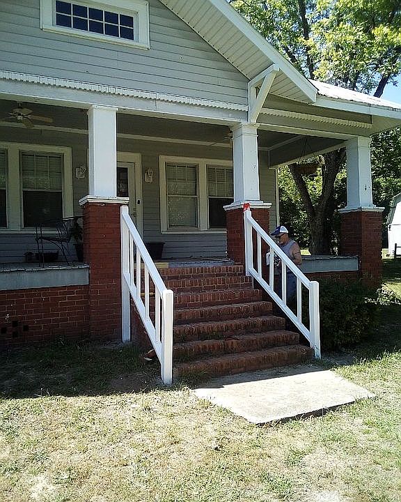 1st image of 23 2nd St