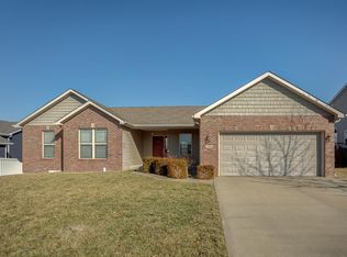 1404 Keck Ridge Dr, O Fallon, IL 62269