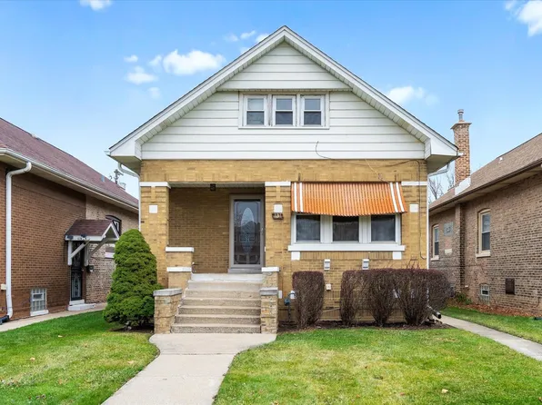 131 Bellwood Ave, Bellwood, IL 60104