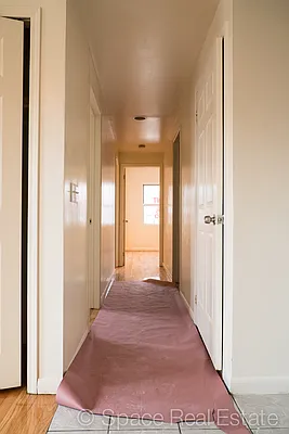 Rented by Space Real Estate | media 25