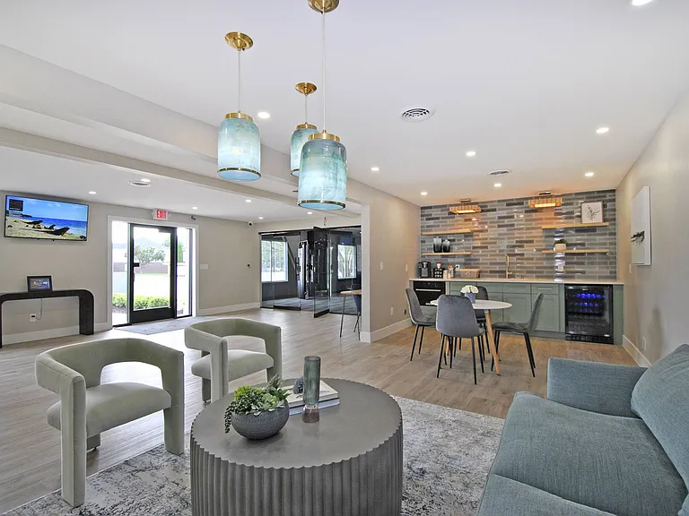 Bloomfield Villas — Photo 18
