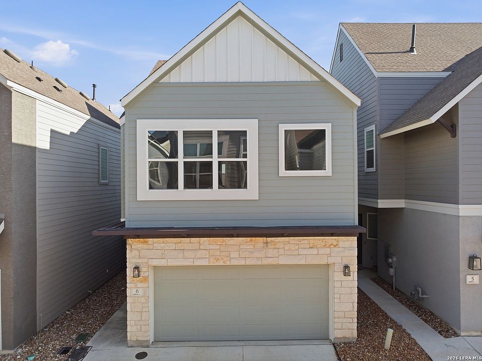 1st image of 5843 Whitby Rd #6