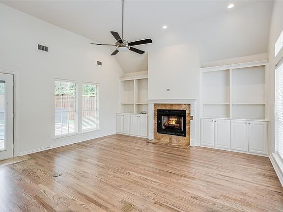 5th image of 1505 Catalina Dr