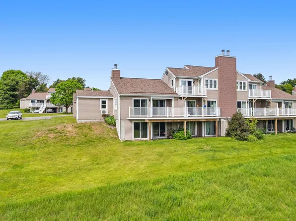 7 Meadow Drive #D, North Berwick, ME 03906
