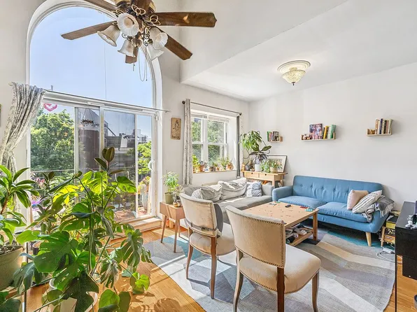 41 Claver Pl, Brooklyn, NY 11238