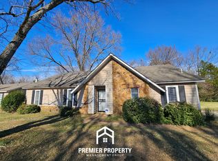 6386 Midsummer Way, Memphis, TN 38115