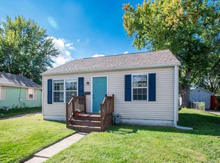 401 Woodland St, Pekin, IL 61554