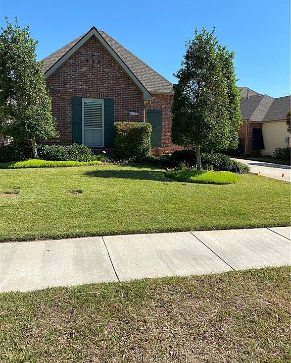 1st image of 6119 E Azalea Dr
