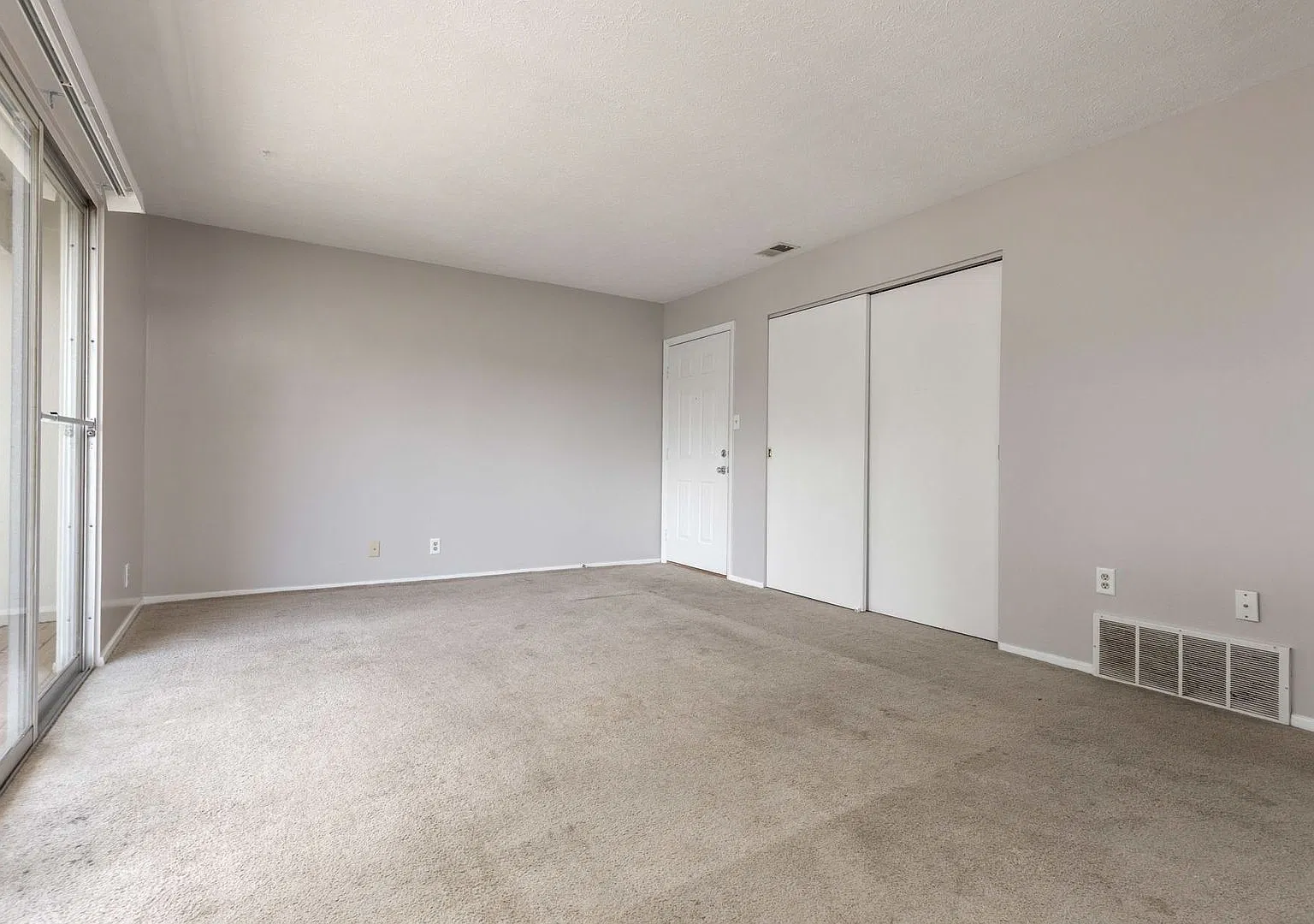 9308 Aylesbury Drive — Photo 3