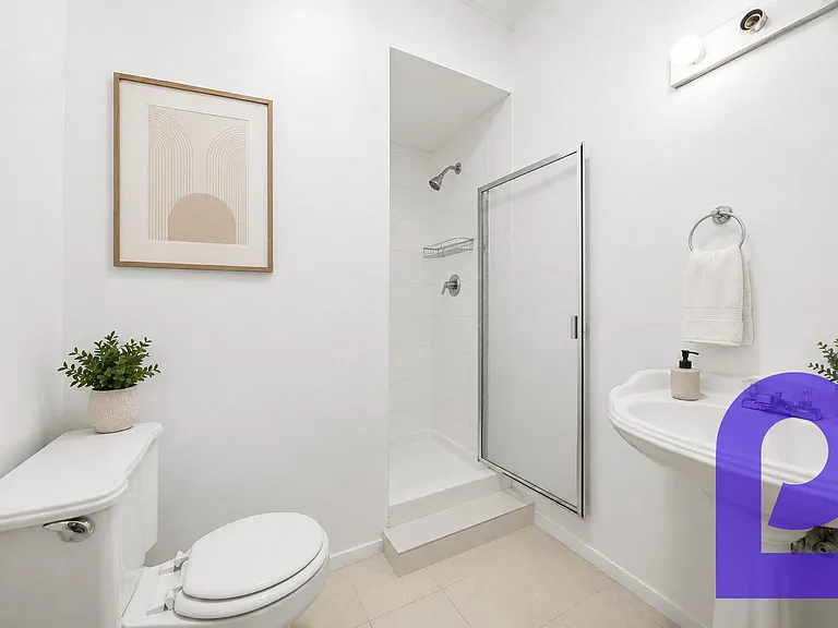 311 E 105th St #1B — Photo 5