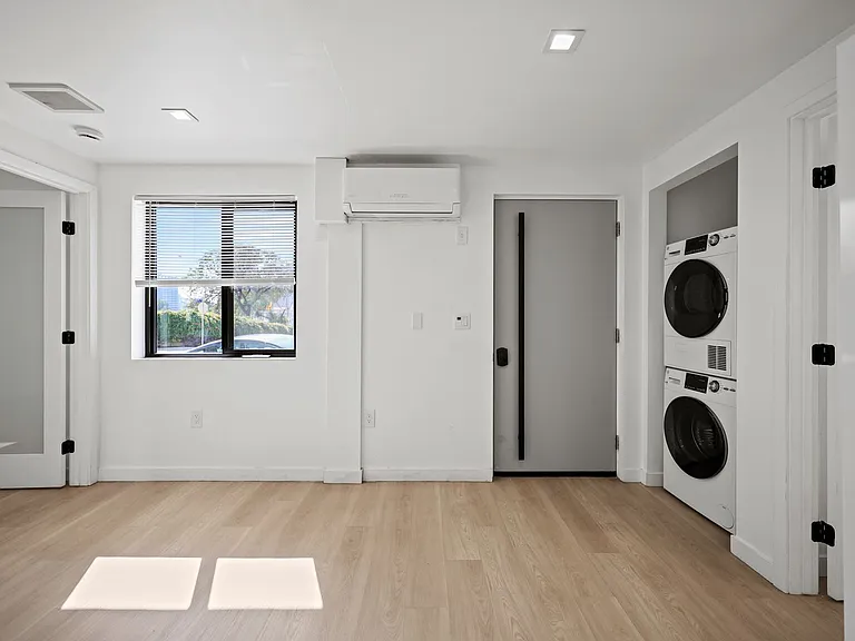 1139 Bellevue Ave — Photo 29