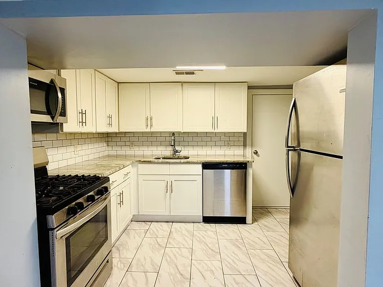 501 Spring Rd #A-C — Photo 9