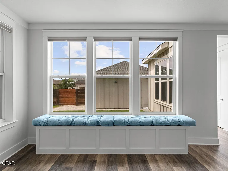 1816 Discovery Loop — Photo 17