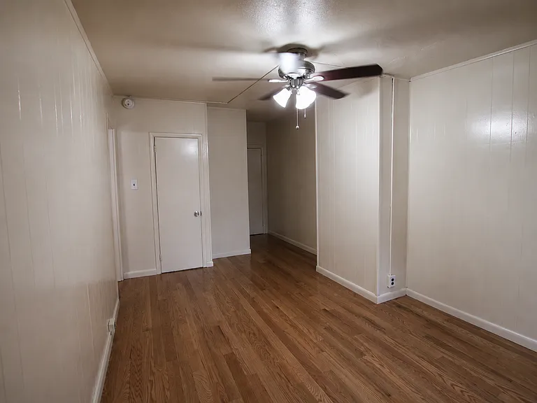 2014 Walnut St #404 — Photo 5