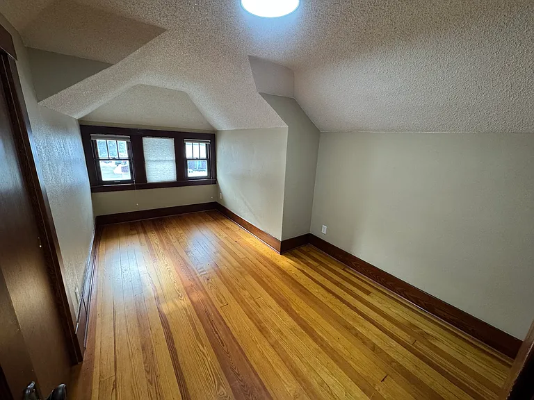 2505 Pennsylvania Ave — Photo 13