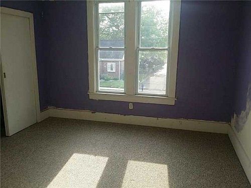5th image of 213 S East Ave